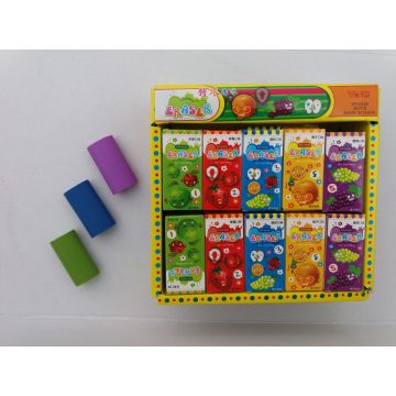 Gyümölcsös radír dobozban - kifutó